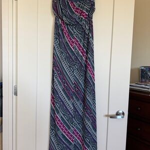 Women’s Strapless Striped Maxi Dress in Navy and Magenta